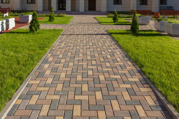 Reasons to Select Us for Your Driveway Paving Requirements in Silver Springs Shores, FL